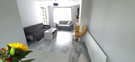 3 bedroom Semi-detached house for sale in Wellesbourne, Tamworth, B79