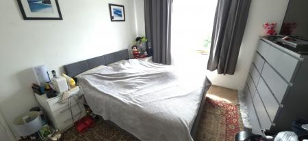 3 bedroom Semi-detached house for sale in Wellesbourne, Tamworth, B79