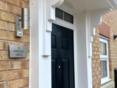 2 bedroom Terraced House for sale in Worthing Grove, Tamworth, B78