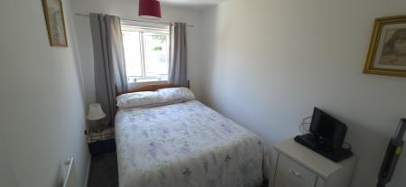 4 bedroom Semi-detached house for sale in Faringdon, Tamworth, B77