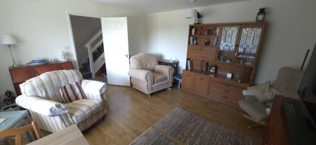 4 bedroom Semi-detached house for sale in Faringdon, Tamworth, B77