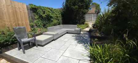 4 bedroom Semi-detached house for sale in Faringdon, Tamworth, B77