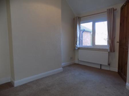 2 bedroom Terraced House to let in Cherry Street, Tamworth, B79
