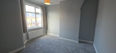 2 bedroom Terraced House to let in Cherry Street, Tamworth, B79