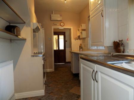 2 bedroom Terraced House to let in Cherry Street, Tamworth, B79