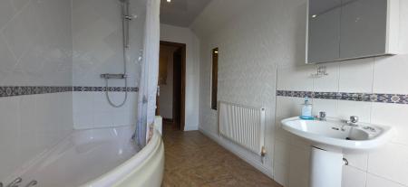 2 bedroom Terraced House to let in Cherry Street, Tamworth, B79