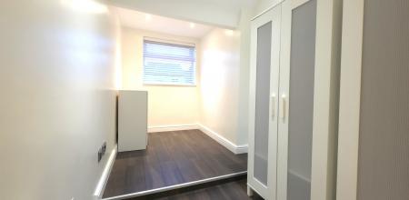 2 bedroom Terraced House to let in Green Lane, Birchmoor, B78