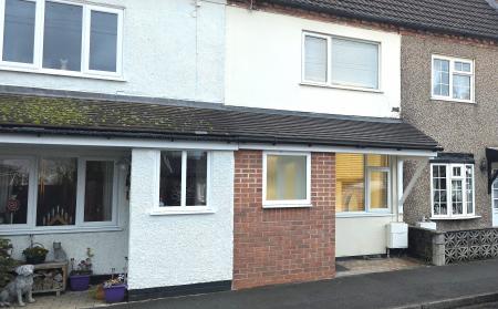 2 bedroom Terraced House to let in Green Lane, Birchmoor, B78