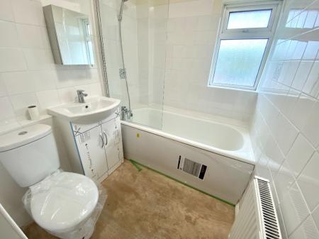 2 bedroom Duplex to let in Thackeray Drive, Tamworth, B79