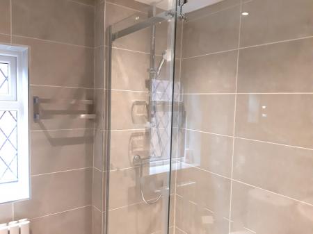 3 bedroom Detached house to let in Kiln Way, Polesworth, B78