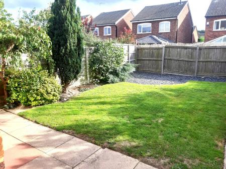 3 bedroom Detached house to let in Kiln Way, Polesworth, B78