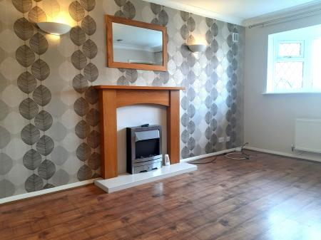 3 bedroom Detached house to let in Kiln Way, Polesworth, B78