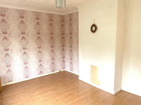 1 bedroom Flat to let in Thomas Street, Tamworth, B77