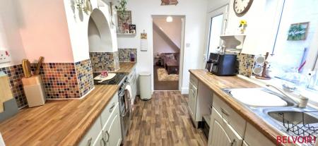 3 bedroom Terraced House for sale in Amington Road, Tamworth, B77