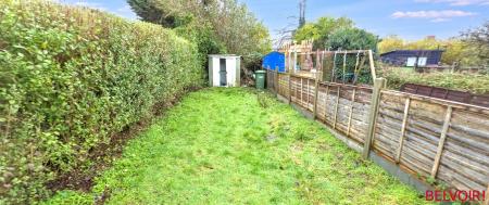 3 bedroom Terraced House for sale in Amington Road, Tamworth, B77