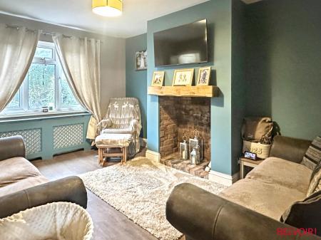 2 bedroom Semi-detached house for sale in Bailey Avenue, Hockley, Tamworth, B77