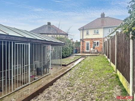 2 bedroom Semi-detached house for sale in Bailey Avenue, Hockley, Tamworth, B77