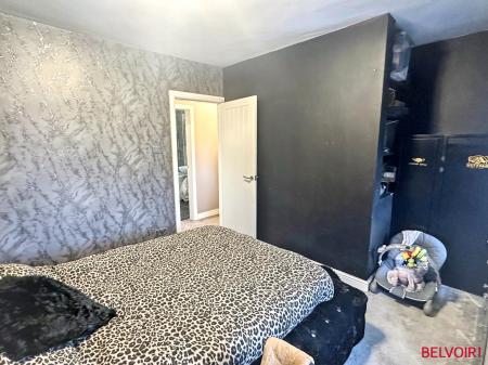 2 bedroom Semi-detached house for sale in Bailey Avenue, Hockley, Tamworth, B77