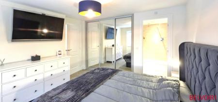 4 bedroom Detached house for sale in Rangemoor Crescent, Amington, Tamworth, B77