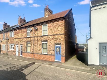 2 bedroom End of terrace house for sale in Alvecote Lane, Alvecote, Tamworth, B79