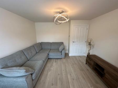 2 bedroom Semi-detached house to let in Longbourn Crescent, Tamworth, B78