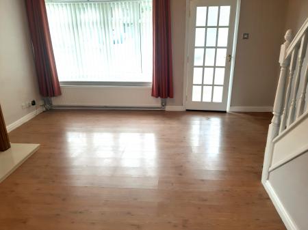 3 bedroom Semi-detached house to let in Goodere Avenue, Polesworth, B78