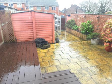 3 bedroom Semi-detached house to let in Goodere Avenue, Polesworth, B78