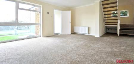 4 bedroom Detached house for sale in Willoughby Road, Tamworth, B79