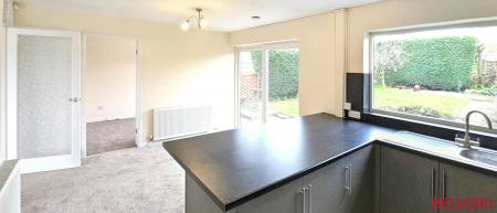 4 bedroom Detached house for sale in Willoughby Road, Tamworth, B79