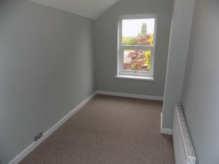 3 bedroom Terraced House to let in Meadow Street, Tamworth, B77