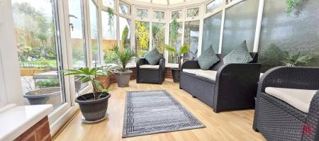 3 bedroom Semi-detached house for sale in Launceston Close, Tamworth, B77