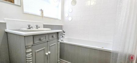 3 bedroom Semi-detached house for sale in Launceston Close, Tamworth, B77