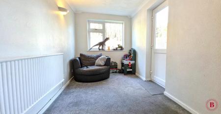 3 bedroom Semi-detached house for sale in Hayworth Close, Tamworth, B79