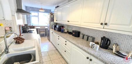 3 bedroom Semi-detached house for sale in Hayworth Close, Tamworth, B79