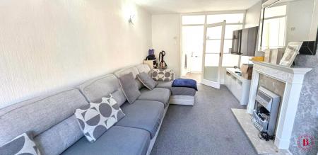 3 bedroom Semi-detached house for sale in Hayworth Close, Tamworth, B79