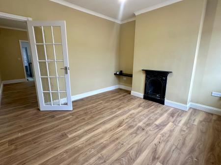 3 bedroom Terraced House to let in Wood Street, Wood End, Atherstone, CV9