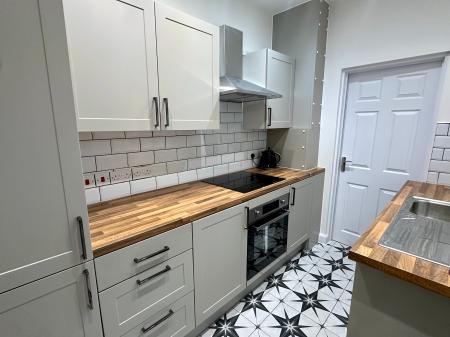 3 bedroom Terraced House to let in Wood Street, Wood End, Atherstone, CV9