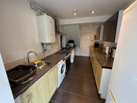 1 bedroom House share to let in Dukes Road, Dordon, B78