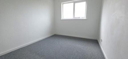 3 bedroom Semi-detached house to let in Lowerpark, Tamworth, B77