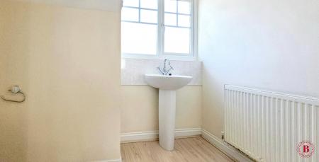 3 bedroom Town house for sale in Thompson Avenue, Tamworth, B77