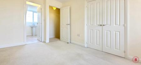 3 bedroom Town house for sale in Thompson Avenue, Tamworth, B77