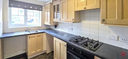 3 bedroom Town house for sale in Thompson Avenue, Tamworth, B77