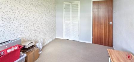 3 bedroom Terraced House for sale in South View, Kingsbury, B78