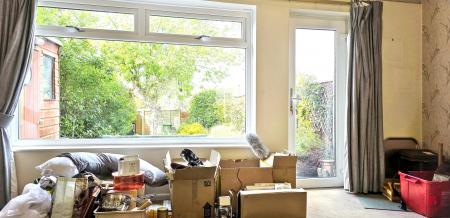 3 bedroom Terraced House for sale in South View, Kingsbury, B78