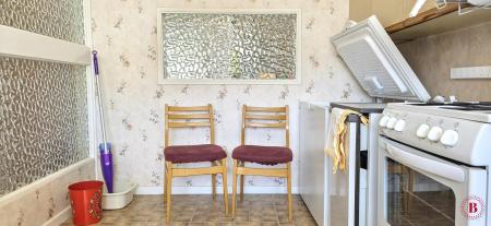 3 bedroom Terraced House for sale in South View, Kingsbury, B78