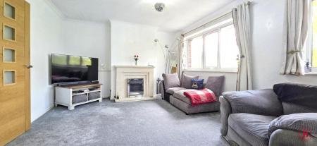 2 bedroom Flat for sale in Anker Court, Tamworth, B77