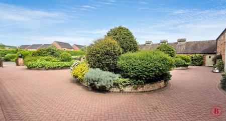 2 bedroom Barn Conversion for sale in Coton Hall Farm Barns, Tamworth, B79