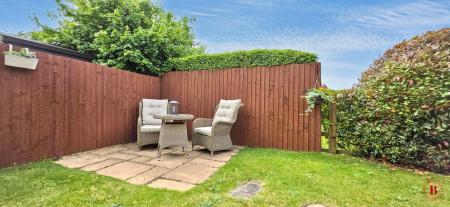 2 bedroom Barn Conversion for sale in Coton Hall Farm Barns, Tamworth, B79