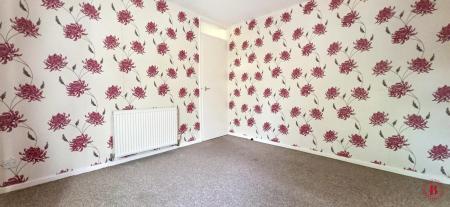 1 bedroom Flat for sale in Signal Walk, Tamworth, B77