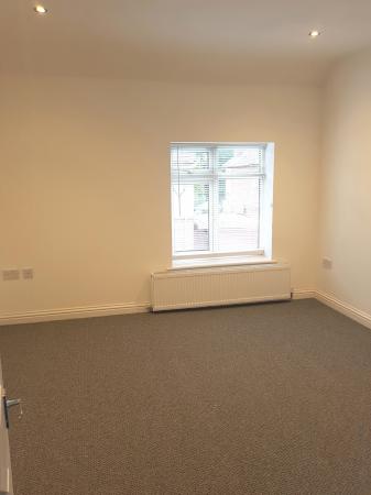 1 bedroom Flat to let in Parson Street, Tamworth, B77